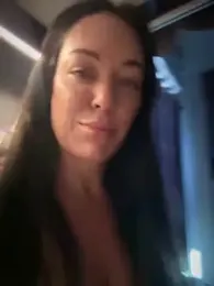 LilliThelo webcam model stream image