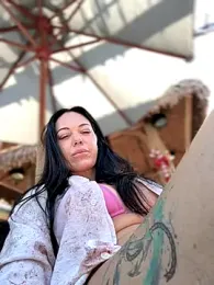 LilliThelo webcam model stream image