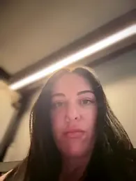 LilliThelo webcam model stream image