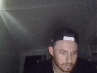 tallhungcloudyy webcam model stream image