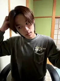 koushi_9213 webcam model stream image