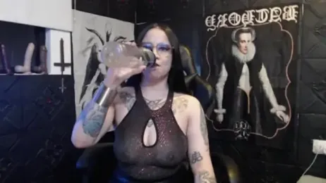 Evil_Queen_666 webcam model stream image