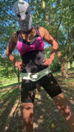 Bitedurr webcam model stream image