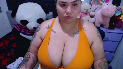 MarinaBusty_ webcam model stream image