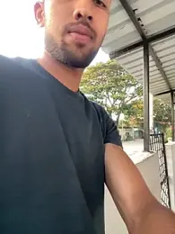 cutekaran webcam stripchat model stream image