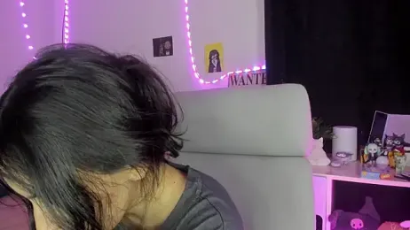 namiiwhite webcam model stream image