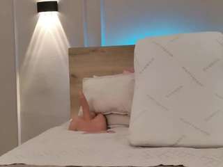 agustinasaenz webcam camsoda model stream image