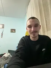 DeepShuk56 webcam model stream image