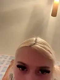 itspinkkk webcam model stream image