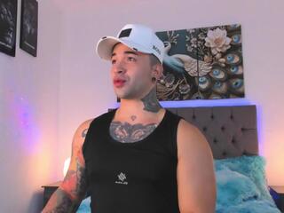 Matthew Colee webcam model stream image
