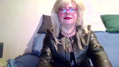 MellanieTV webcam cam4 model stream image