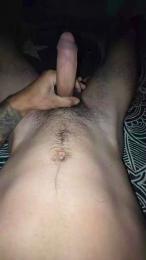 Bigg_pennis webcam cam4 model stream image