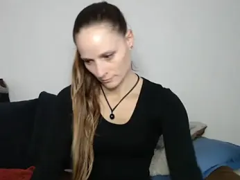 naikah714 webcam model stream image