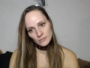 naikah714 webcam stripchat model stream image