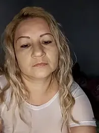 Karoline_milf_hot webcam model stream image