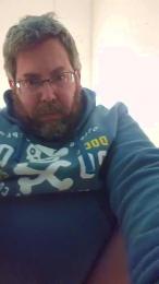 Beardeconflans webcam model stream image