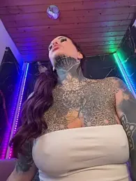 AileenInkOfficial webcam model stream image