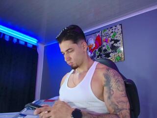 Camilo Alvarezz webcam flirt4free model stream image