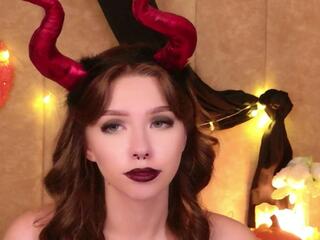 Sierra Fane webcam model stream image