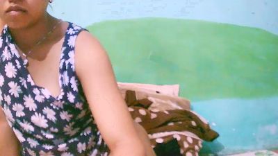 Juliesweety webcam model stream image