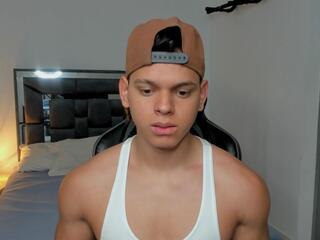 Stefan Lennox webcam model stream image