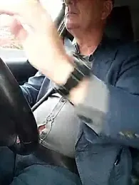 stiffandlubed@xh webcam model stream image