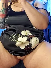 Love86Emily webcam model stream image