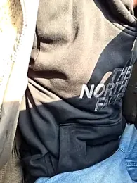 Zeefy webcam stripchat model stream image