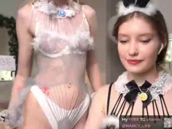 oops_my_english webcam chaturbate model stream image