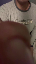 Grey2001_ webcam cam4 model stream image