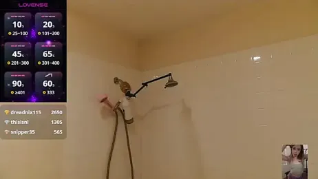 Blondiewithanass webcam stripchat model stream image