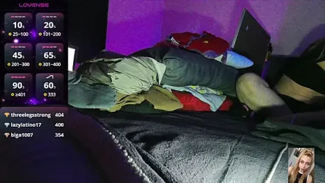 Blondiewithanass webcam stripchat model stream image