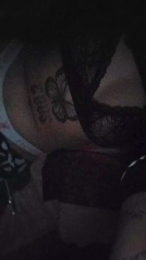 NadiaGzz webcam model stream image