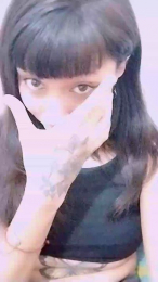 NadiaGzz webcam model stream image