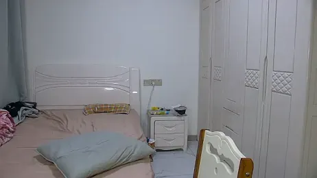 Chocolates-001 webcam stripchat model stream image