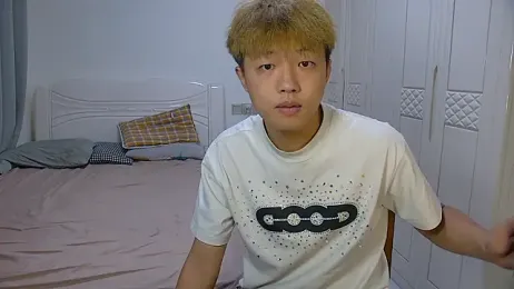 Chocolates-001 webcam model stream image