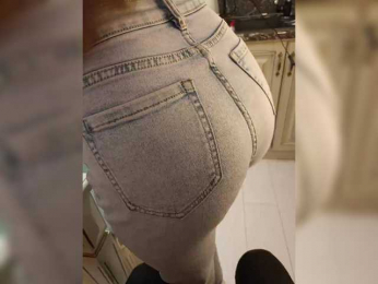 GQNAMI webcam model stream image