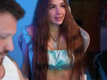 SnakeandTina webcam model stream image