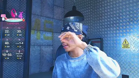 AlanCutee webcam model stream image