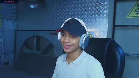 AlanCutee webcam model stream image