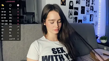 lovelyalivia webcam stripchat model stream image