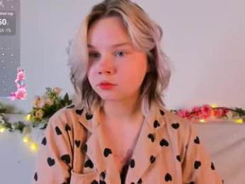 large_ocean webcam model stream image