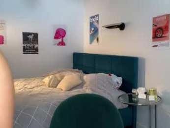 smoothnesss webcam model stream image