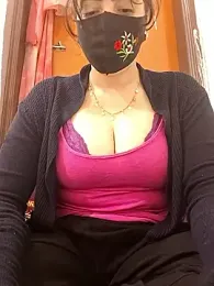 Saanvi-Sen webcam model stream image