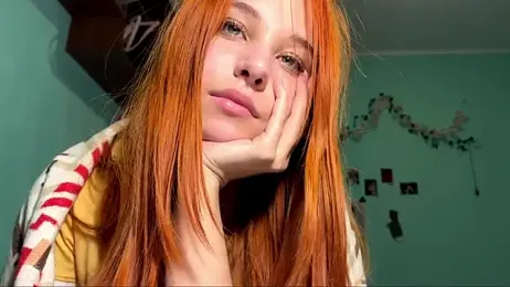 LolaBun webcam model stream image