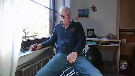 super-snoopy webcam stripchat model stream image