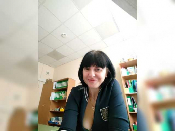 VikNika webcam model stream image