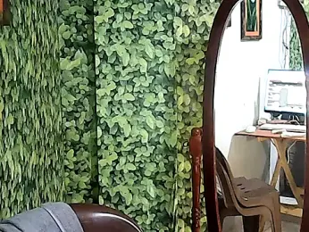 yummy_21xxx webcam model stream image