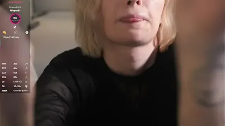 VivianKings webcam stripchat model stream image