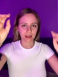 lunawolf21 webcam model stream image